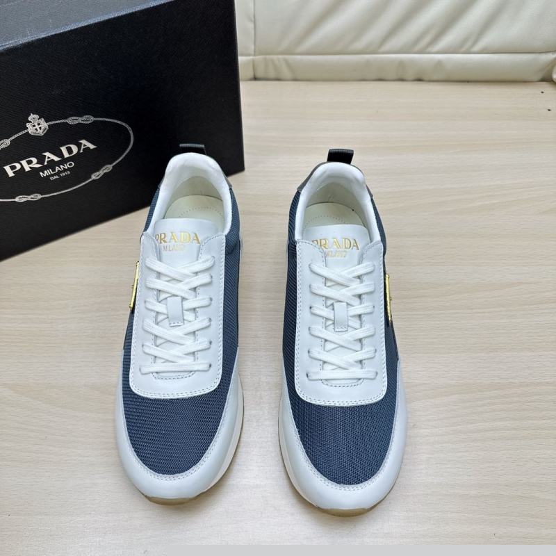 Pra*a casual shoes